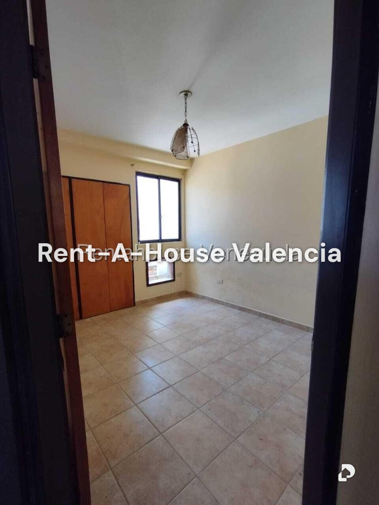 Apartamento en Lomas del Este, Valencia