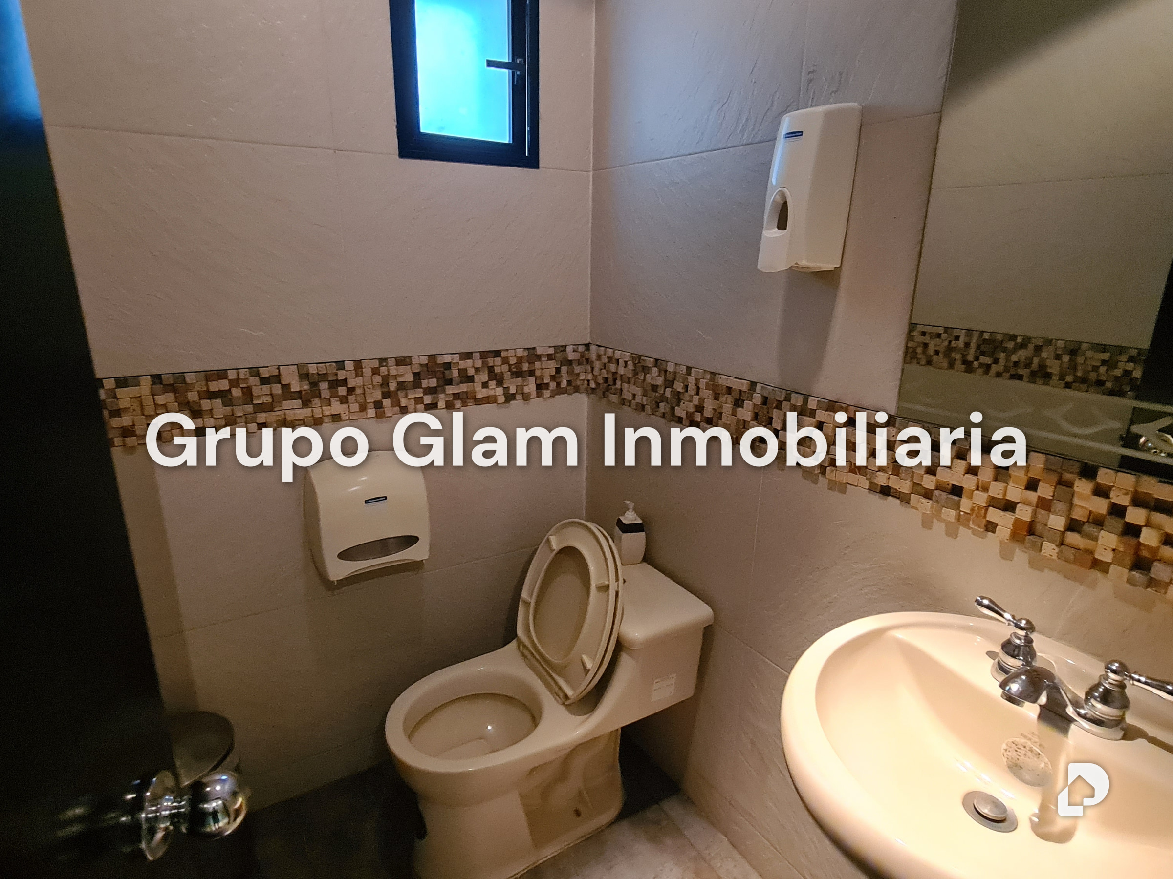 Local comercial en El Bosque, Caracas – 15