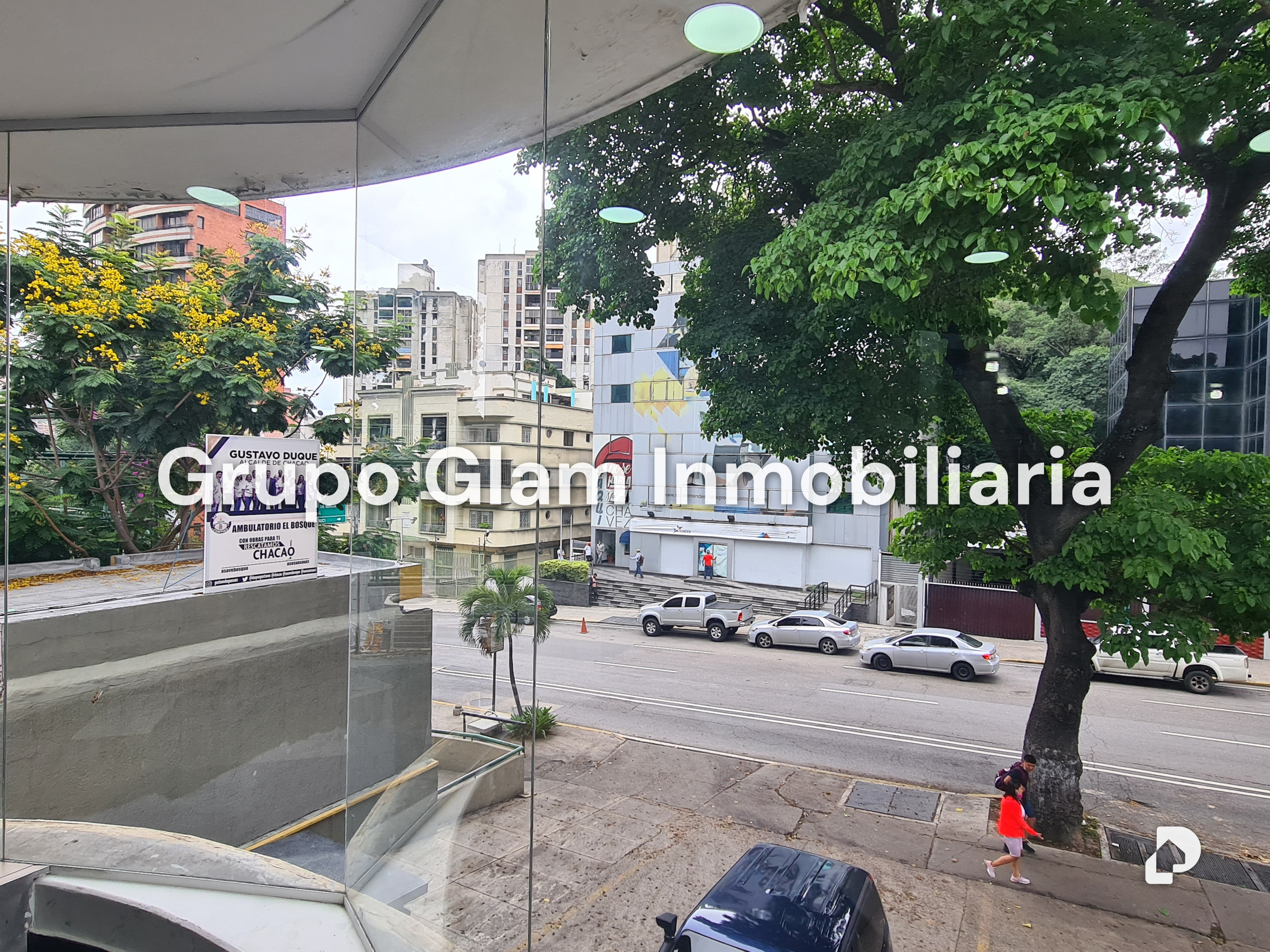 Local comercial en El Bosque, Caracas – 20
