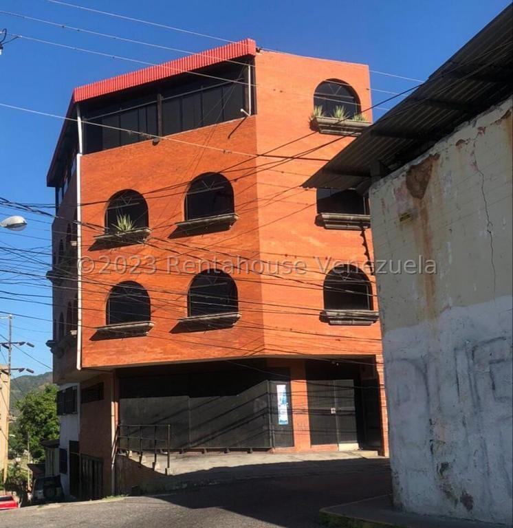 House in Guarenas - 1