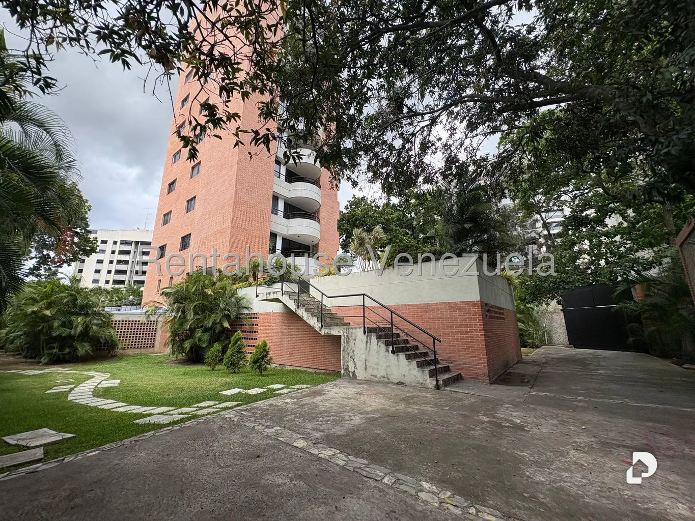 Apartamento en Montecristo, Caracas – 12