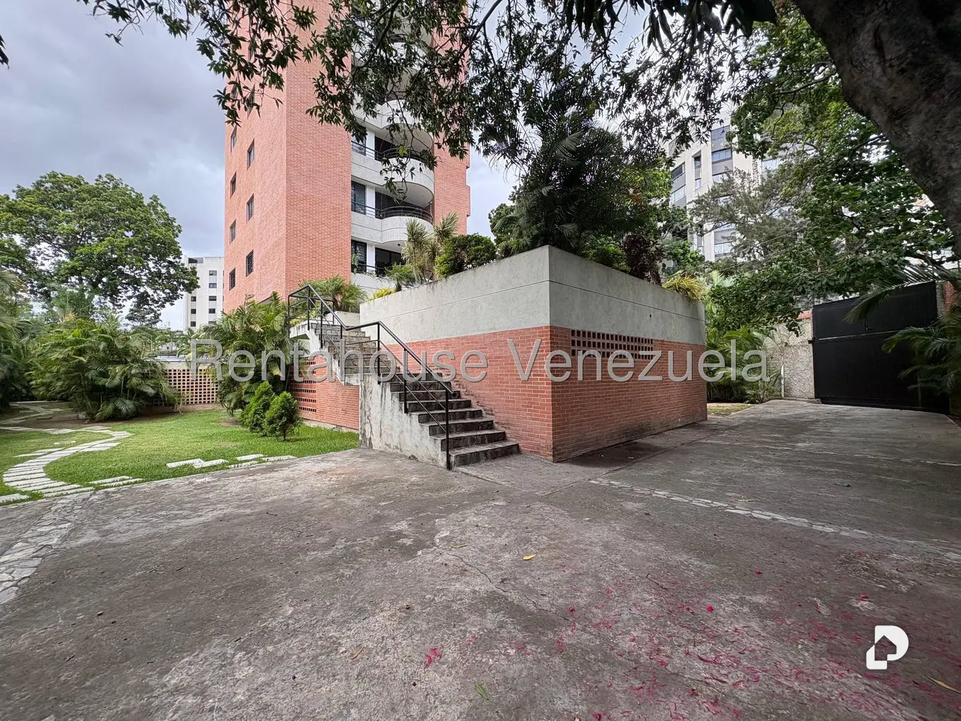Apartamento en Montecristo, Caracas – 11