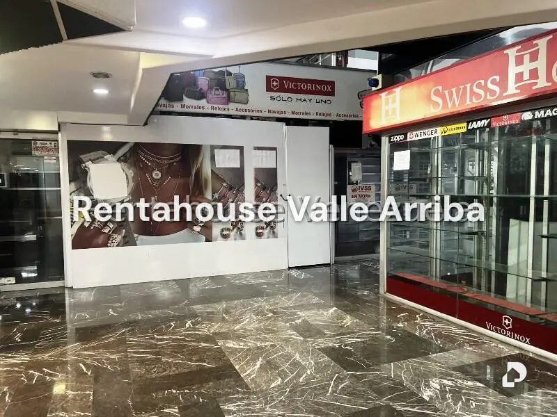 Commercial space in Prados del Este, Caracas – 9