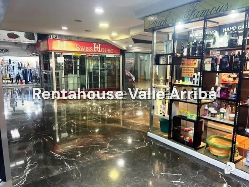 Commercial space in Prados del Este, Caracas – 5