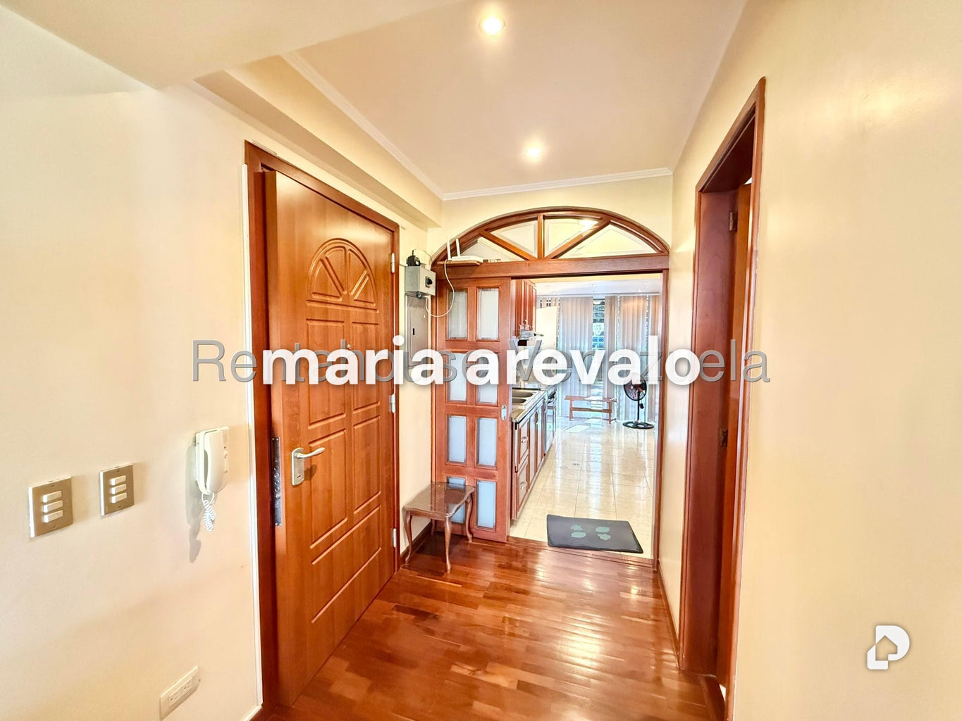Apartamento en Lomas de La Lagunita, Caracas – 28