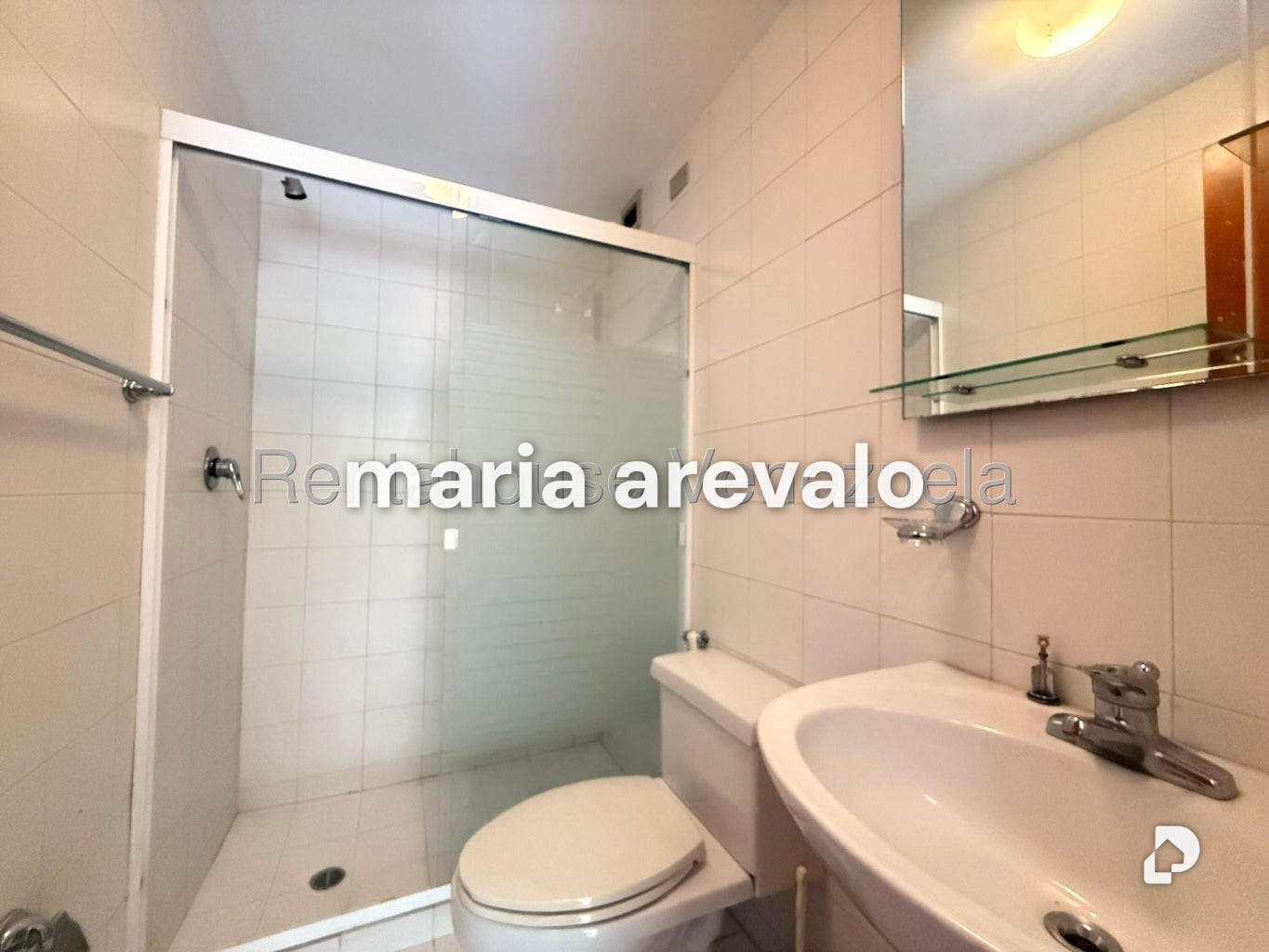 Apartamento en Lomas de La Lagunita, Caracas – 16