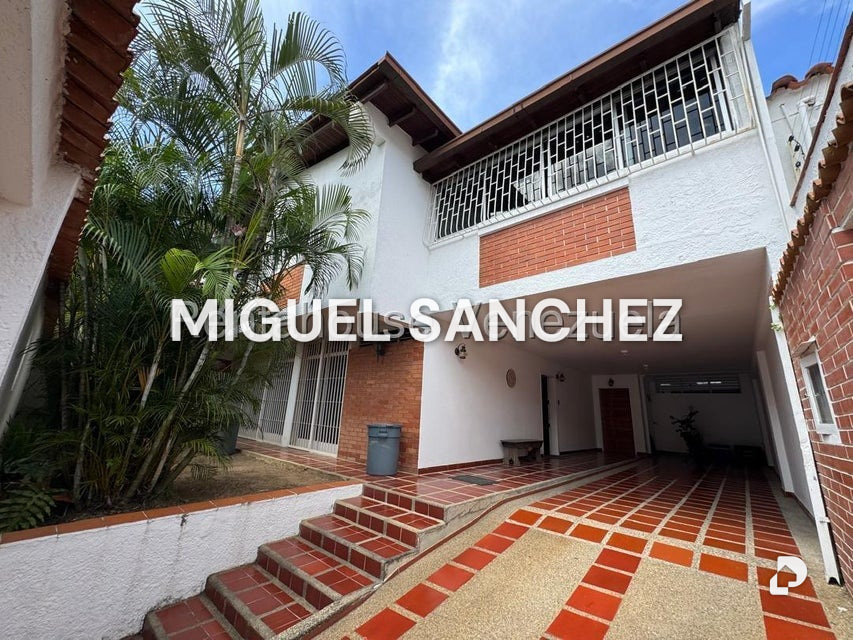 Casa en Alto Prado, Caracas – 2