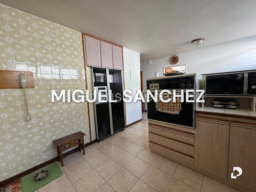 Casa en Alto Prado, Caracas – 6