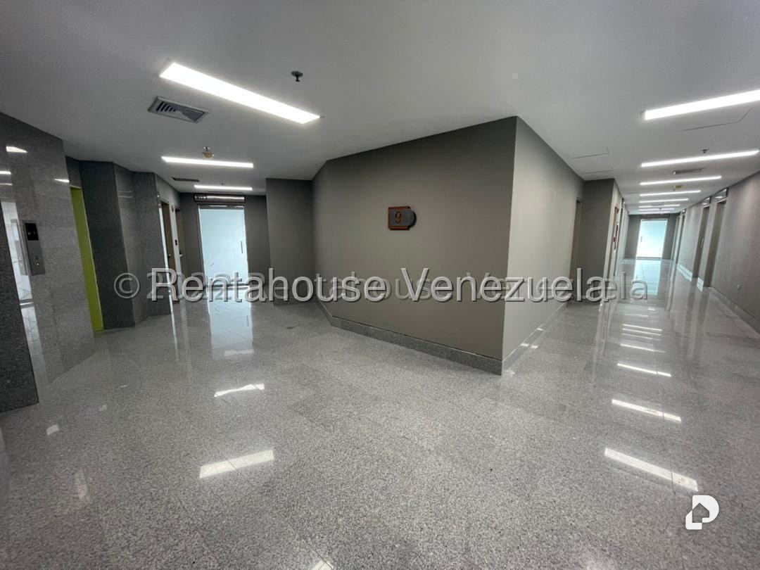 Oficina en Las Mercedes, Caracas