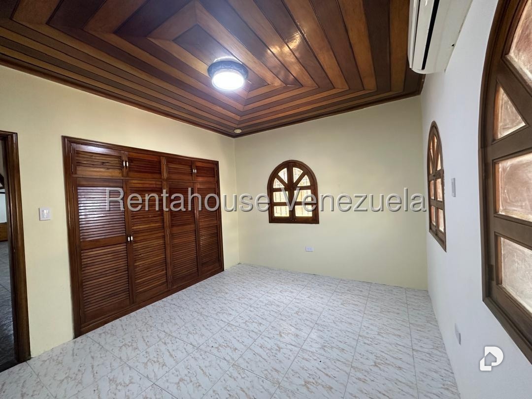 Casa en Alta Florida, Caracas – 13