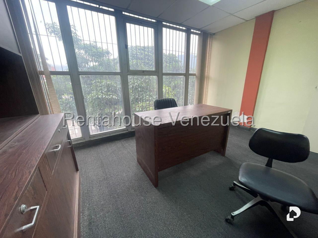 Local comercial en Los Chaguaramos, Caracas