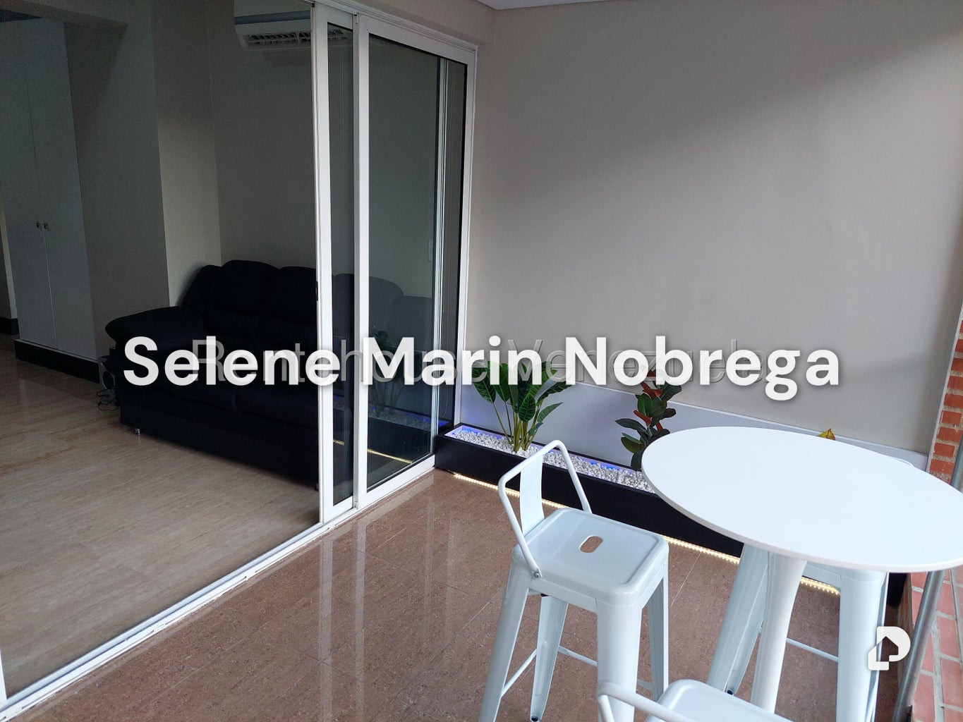 Apartamento en Las Mercedes, Caracas – 11