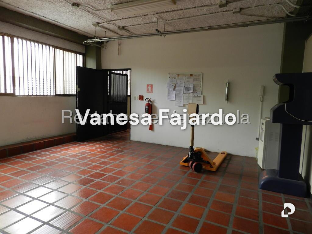 Edificio en Parroquia La Candelaria, Caracas – 22