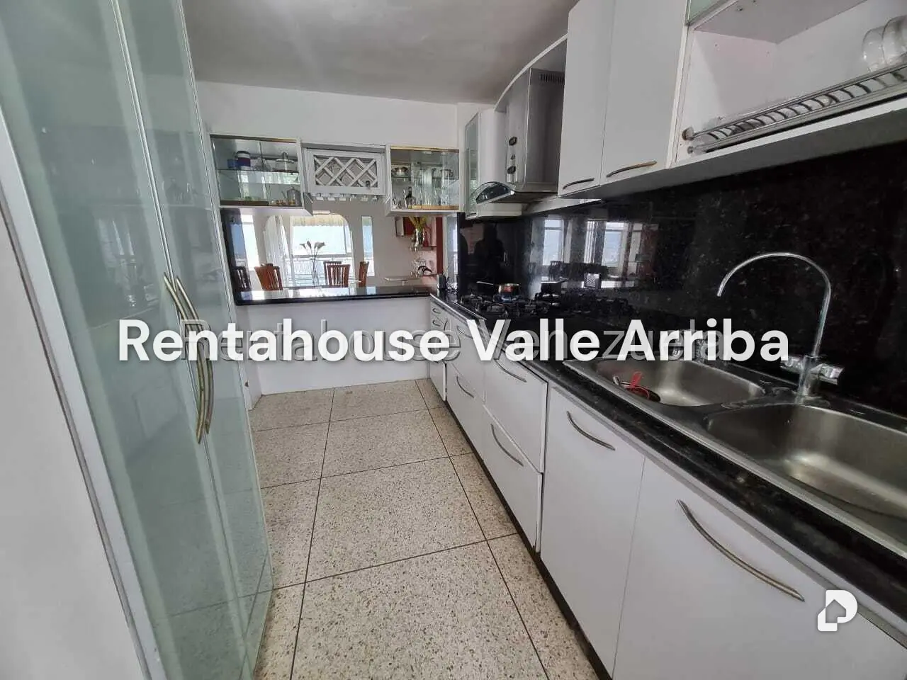 Apartamento en Colinas de Santa Mónica, Caracas – 14