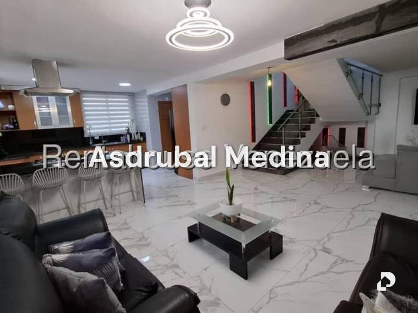 Casa en Santa Mónica, Caracas – 2