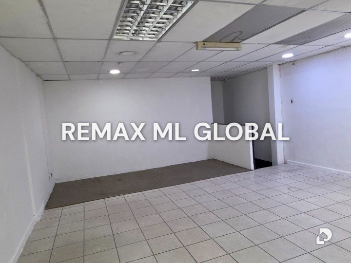 Commercial space in Urbanización El Bosque, Maracay – 4