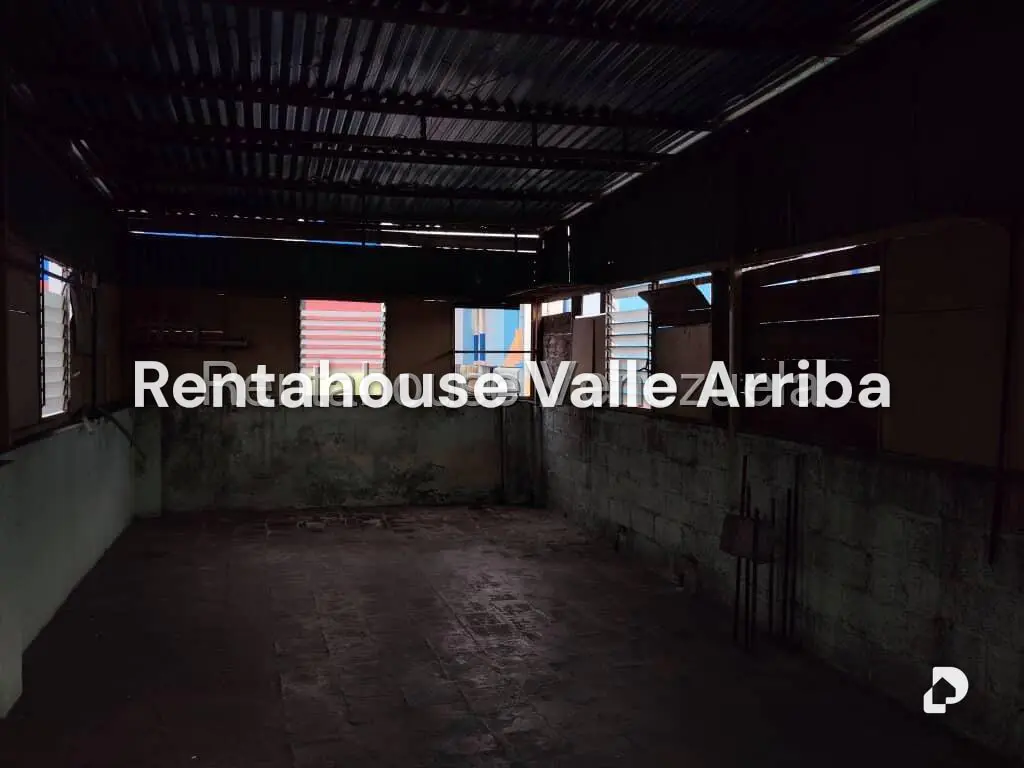 Local comercial en Catia, Caracas – 16