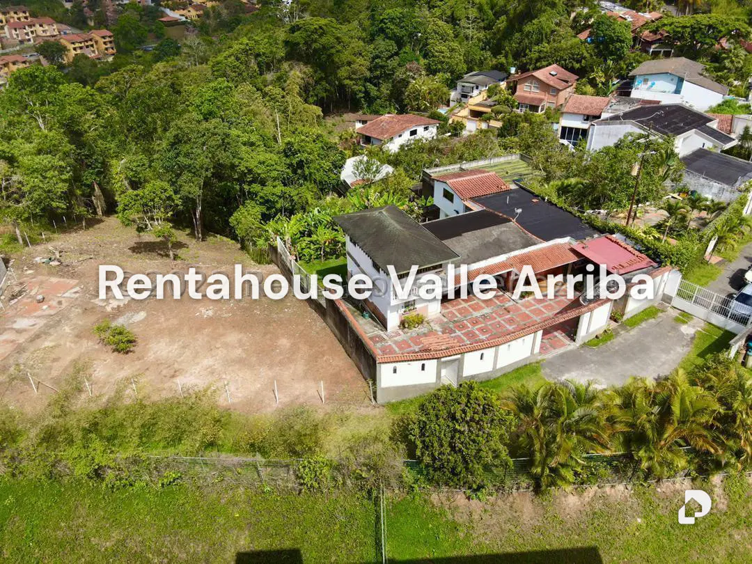 Terreno en El Hatillo, Caracas – 6