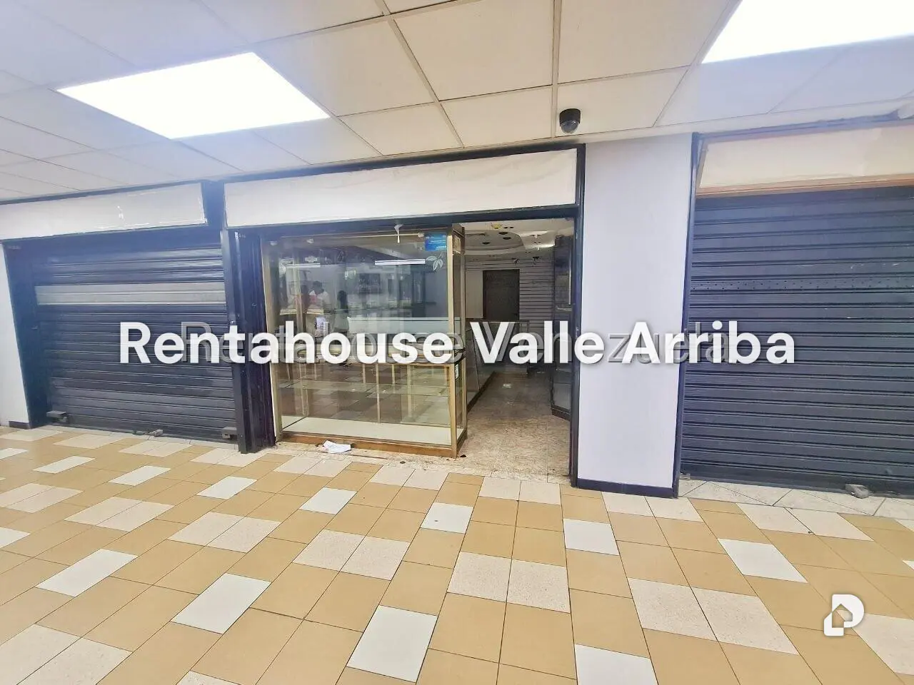 Local comercial en Parroquia Catedral, Caracas – 11