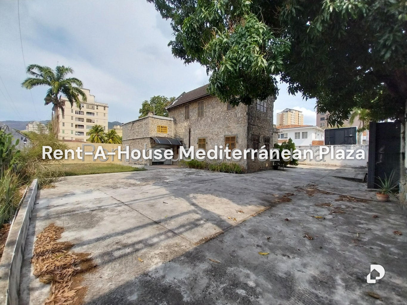 Local comercial en Avenida Bolivar Norte, Valencia – 21
