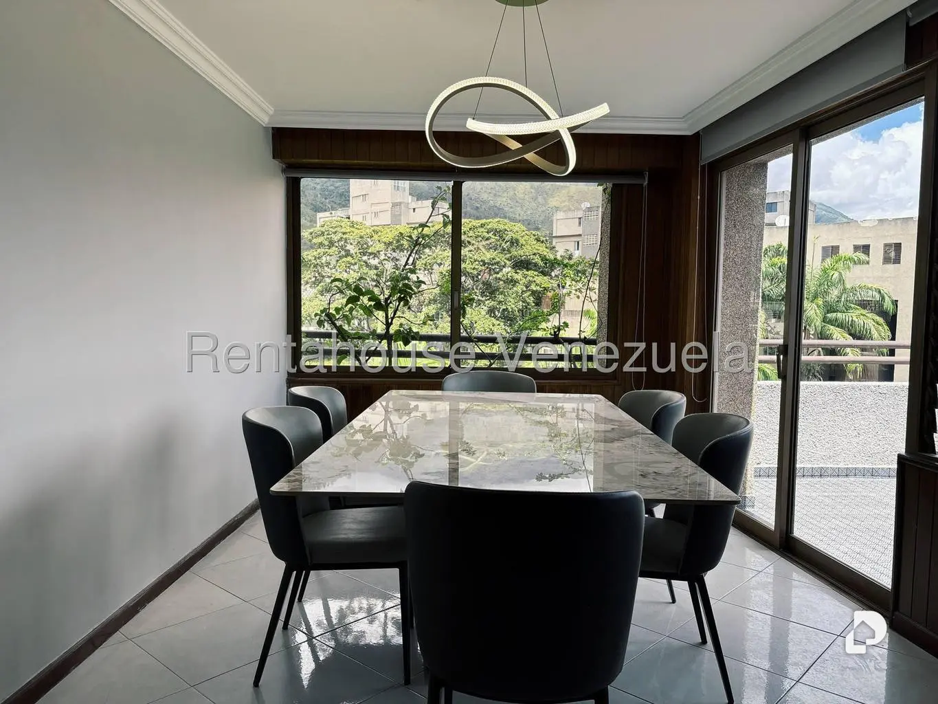 Apartamento en Santa Eduvigis, Caracas – 28