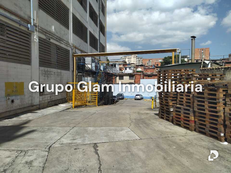 Galpón en Horizonte, Caracas – 1
