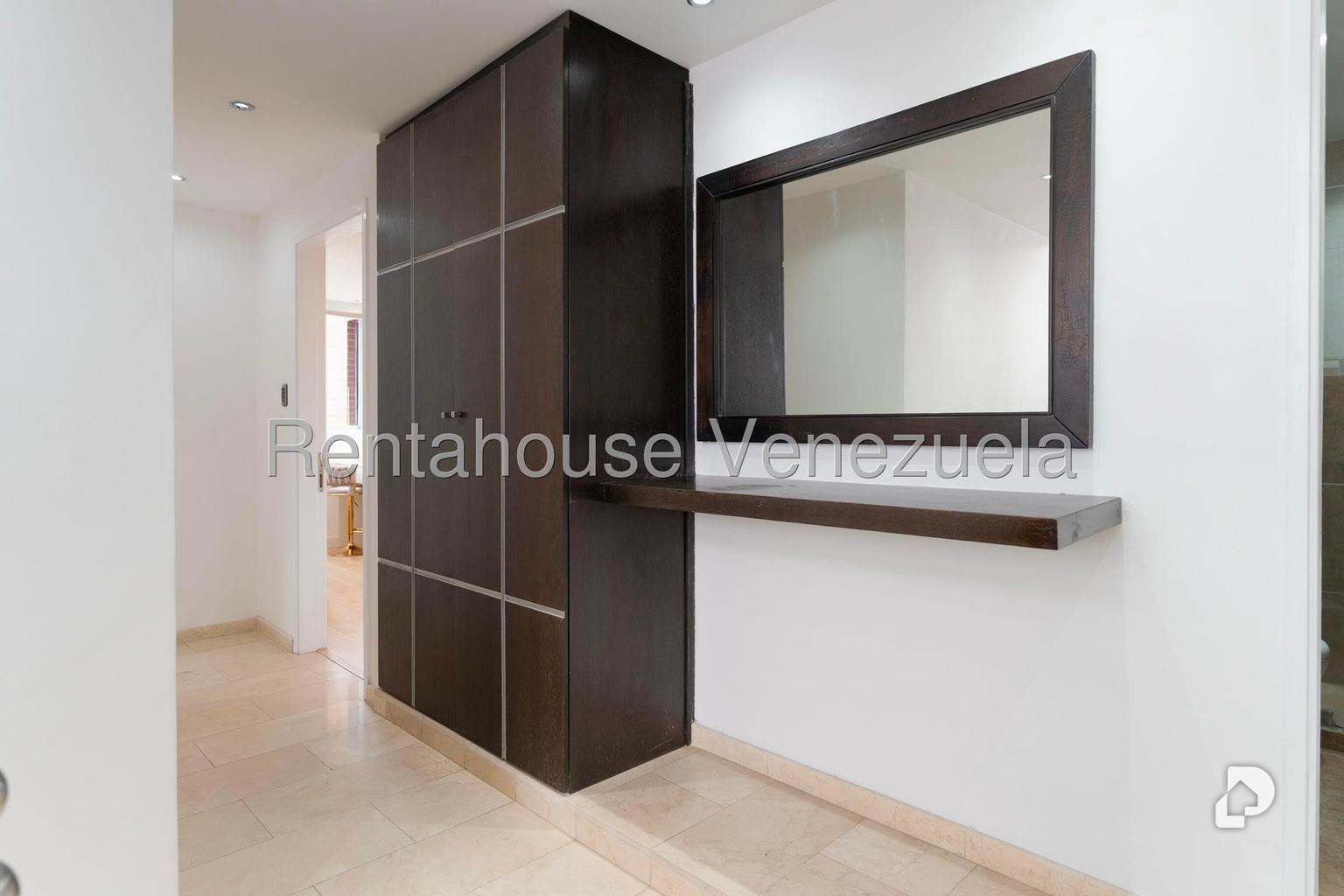 Apartment in Campo Alegre, Caracas – 20