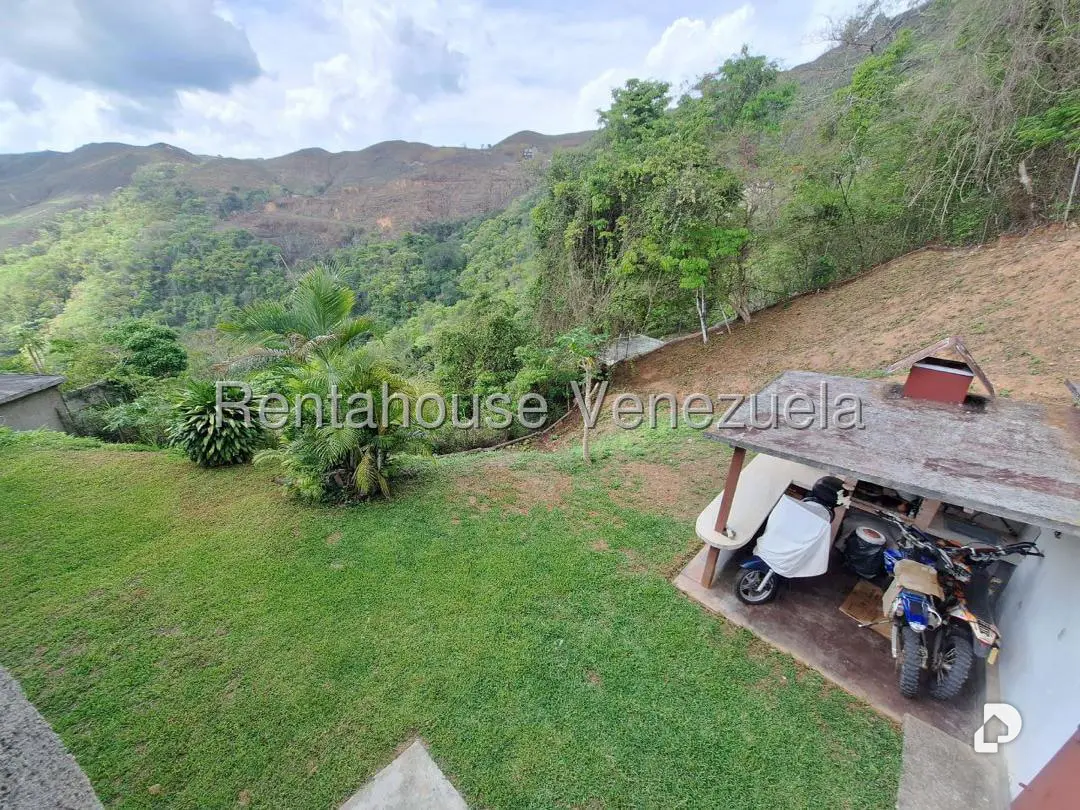 Casa en Colinas de Caicaguana, Caracas