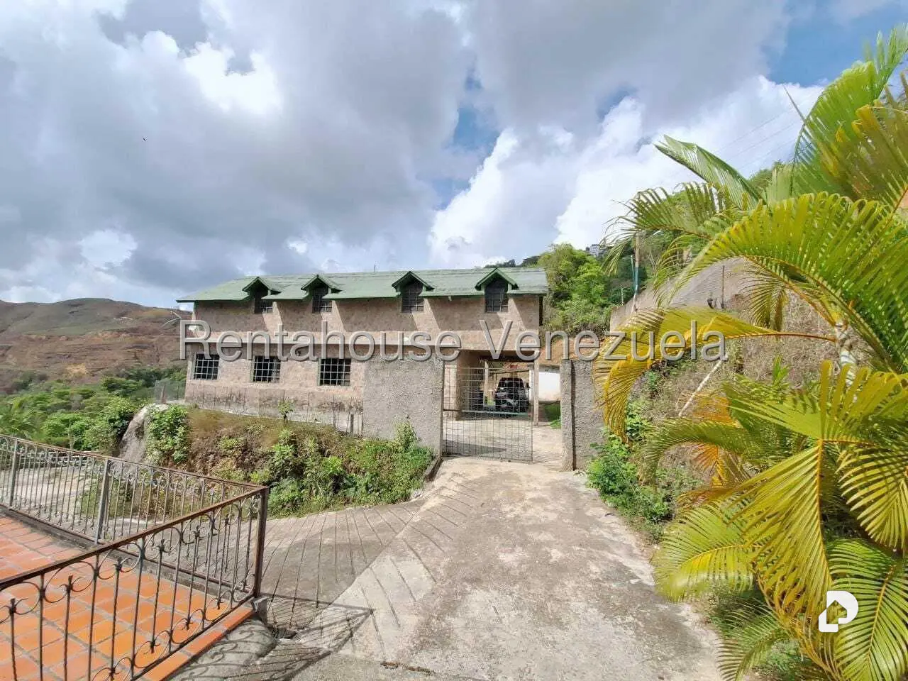 Casa en Colinas de Caicaguana, Caracas