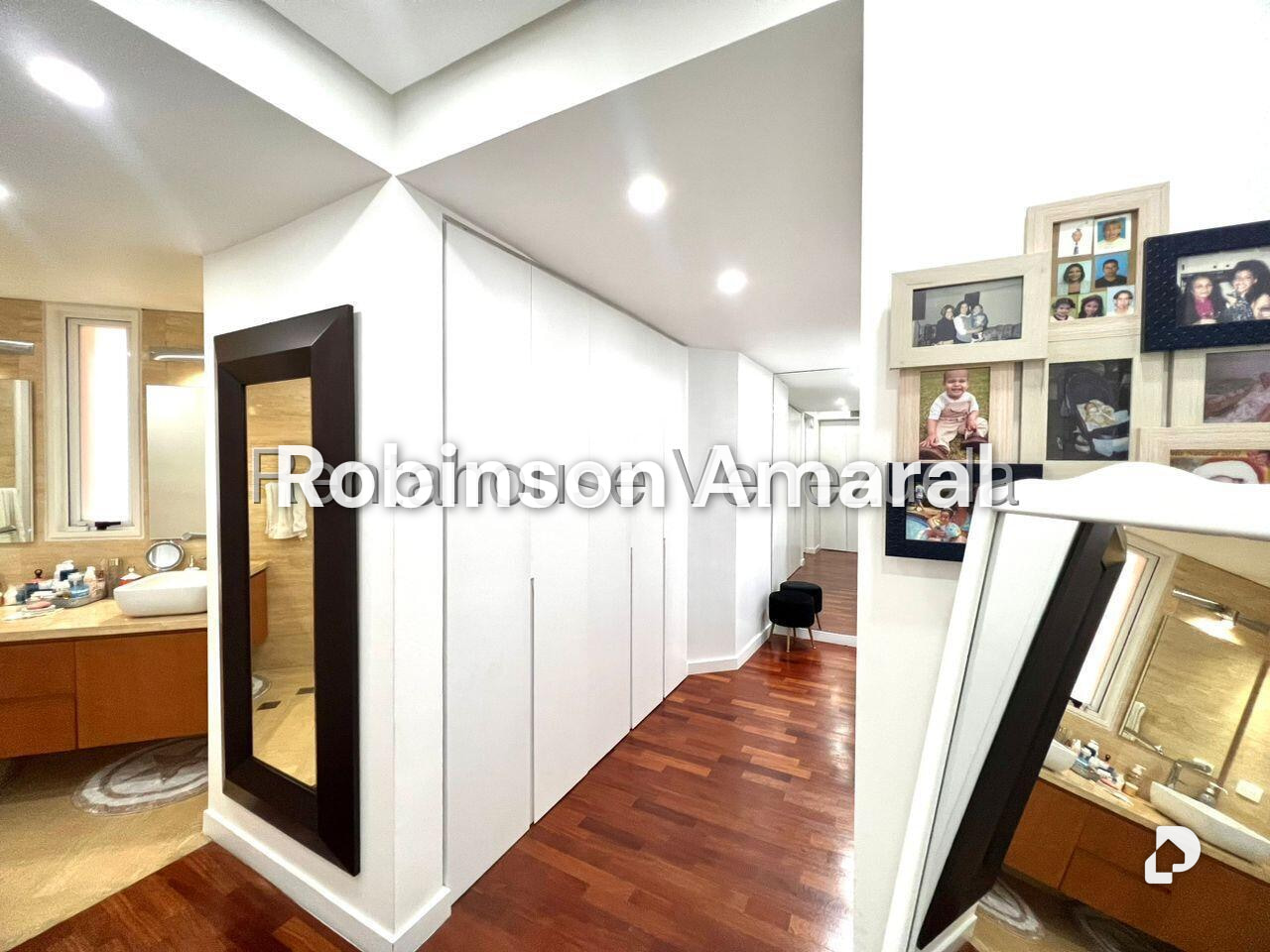 Apartamento en Campo Alegre, Caracas – 13