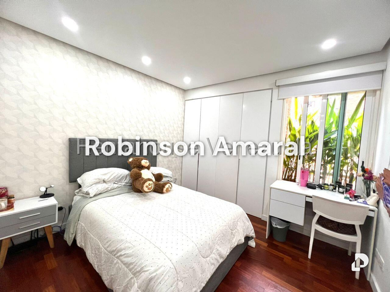 Apartamento en Campo Alegre, Caracas – 21
