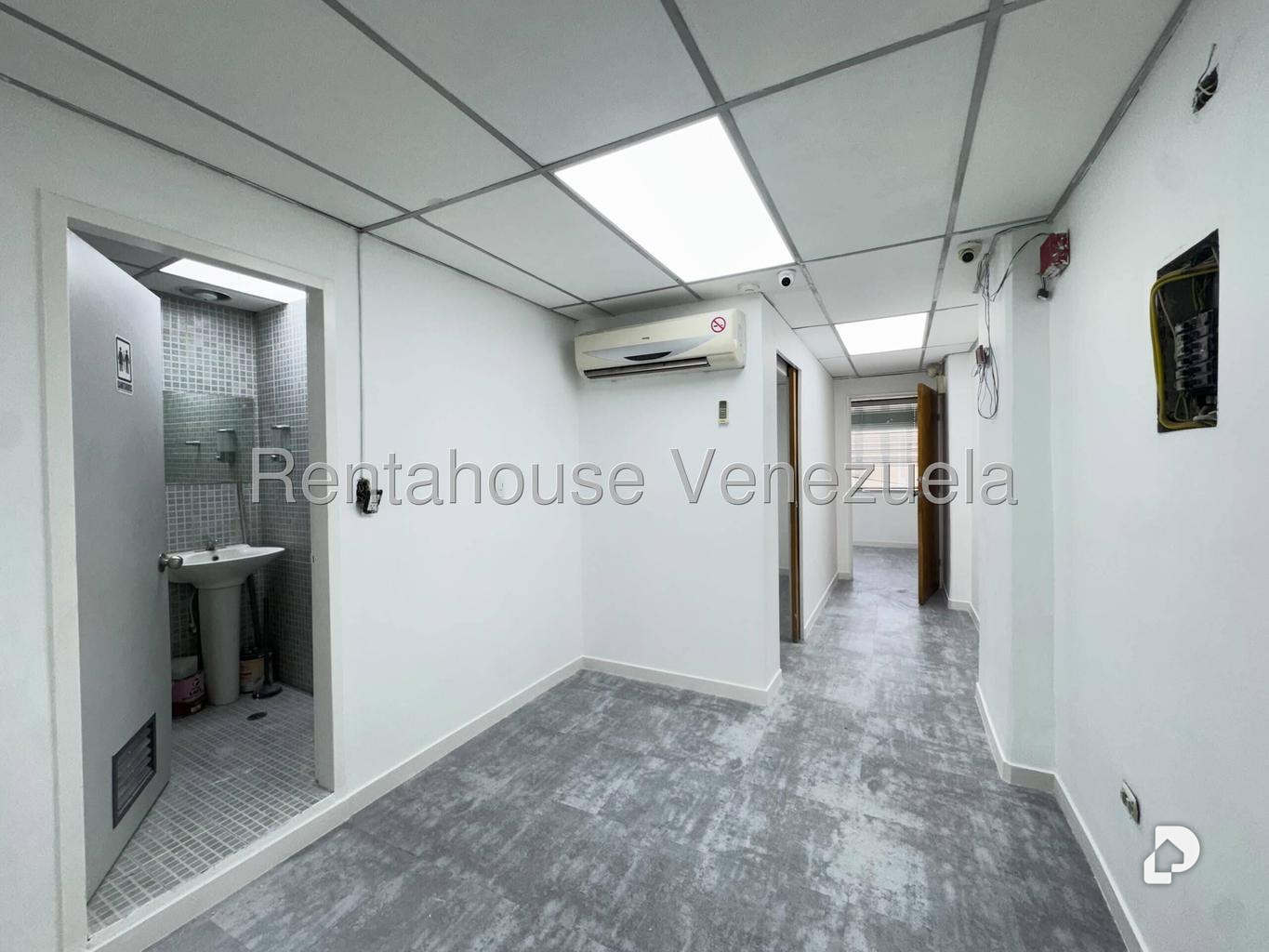 Office in Chacao, Caracas – 11