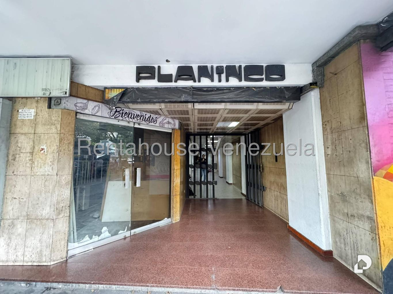 Office in Chacao, Caracas – 27