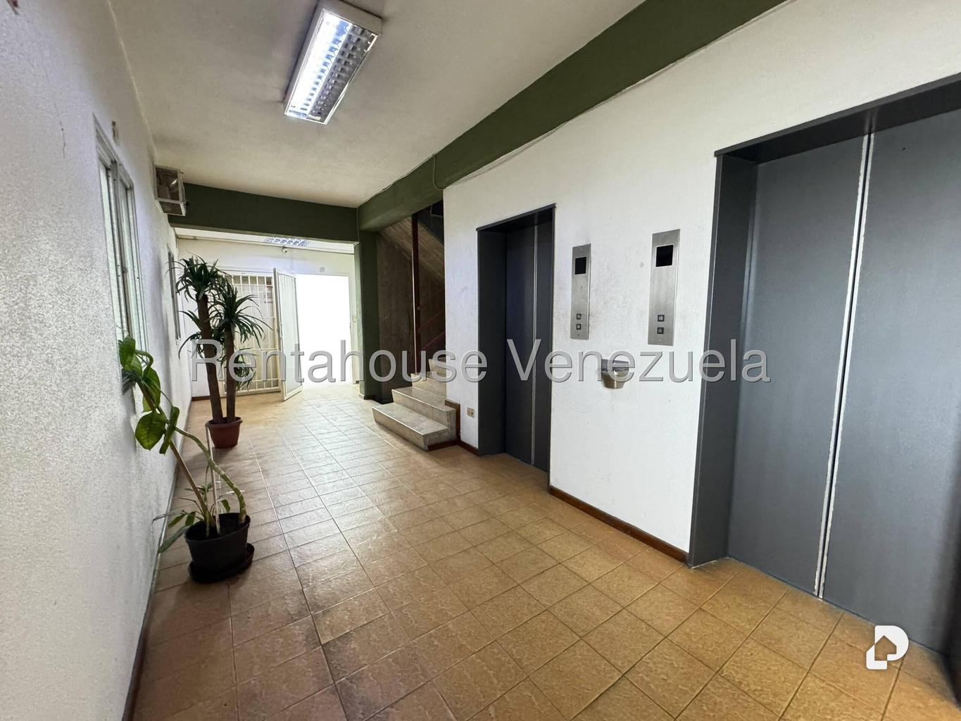 Office in Chacao, Caracas – 25