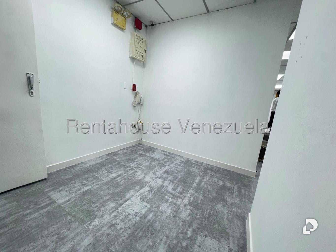 Office in Chacao, Caracas – 19
