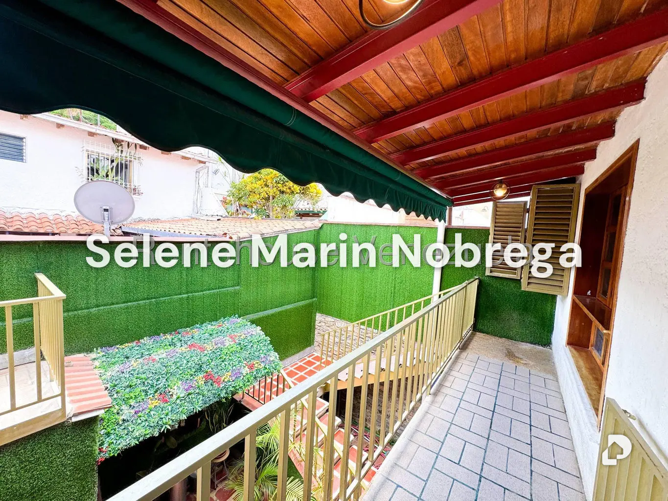 Casa en Alto Prado, Caracas – 30