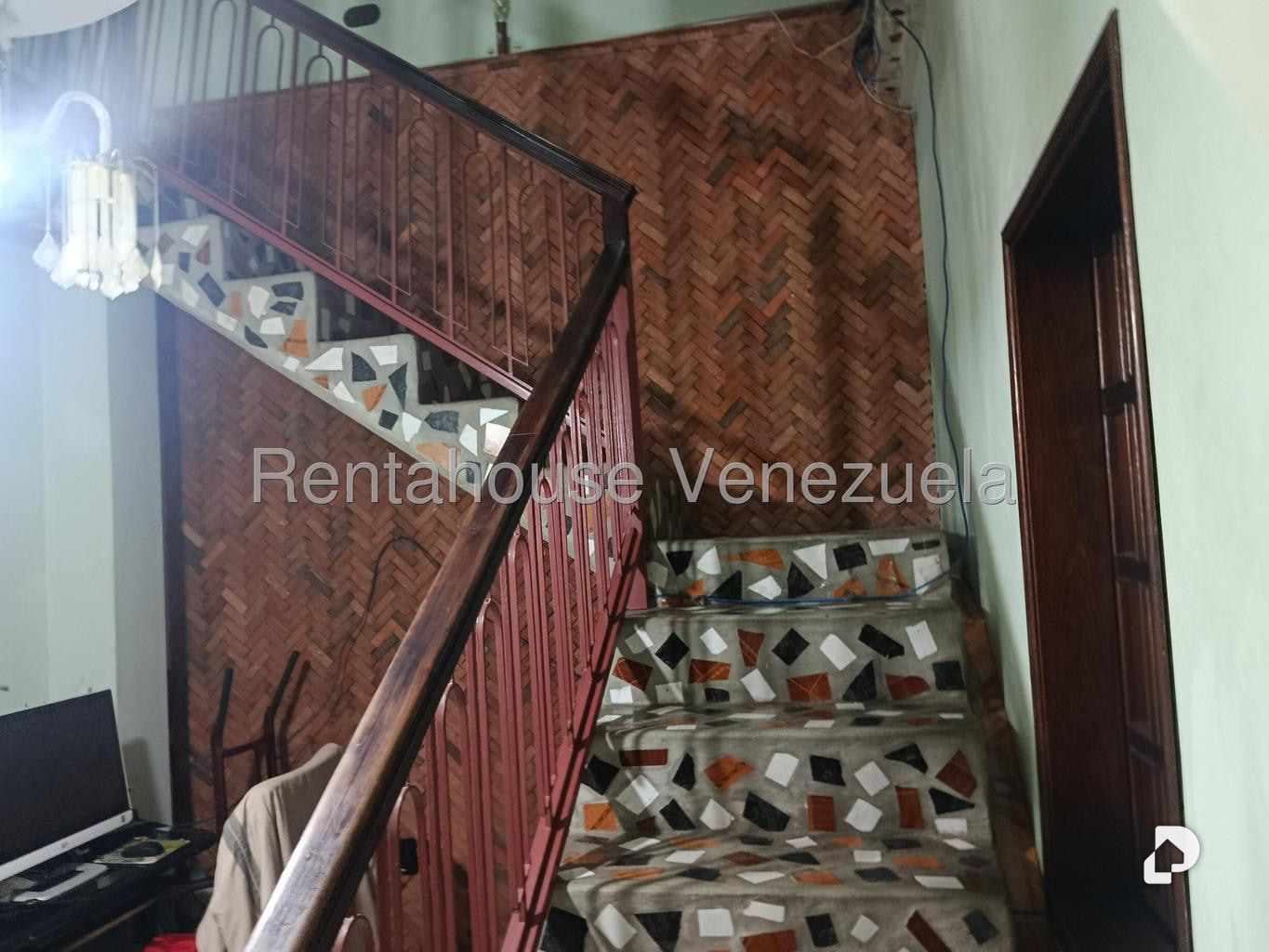 Apartamento en Parroquia Santa Rosalía, Caracas – 19