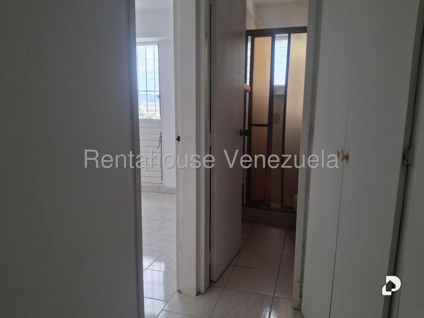 Apartamento en Horizonte, Caracas – 13