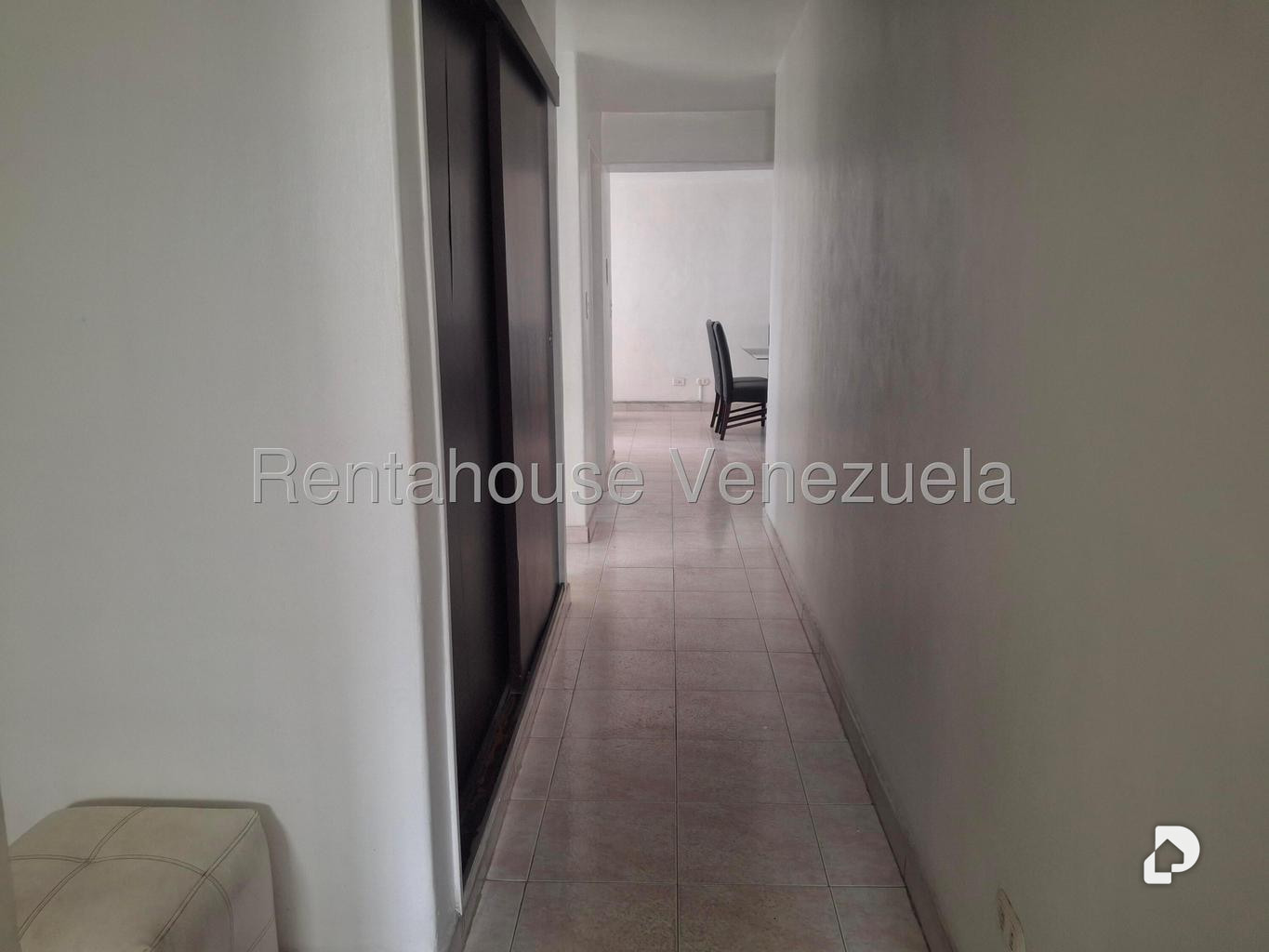 Apartamento en Horizonte, Caracas – 23