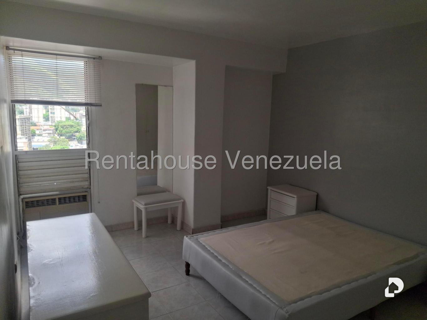 Apartamento en Horizonte, Caracas – 26