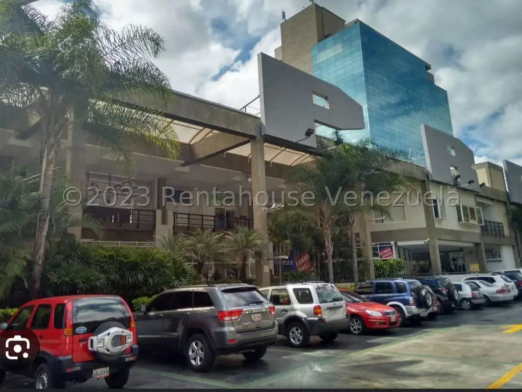 Local comercial en Macaracuay, Caracas - 1