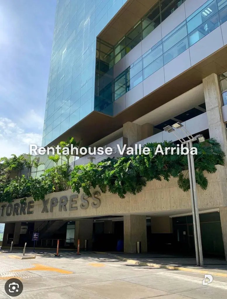 Local comercial en Macaracuay, Caracas – 3