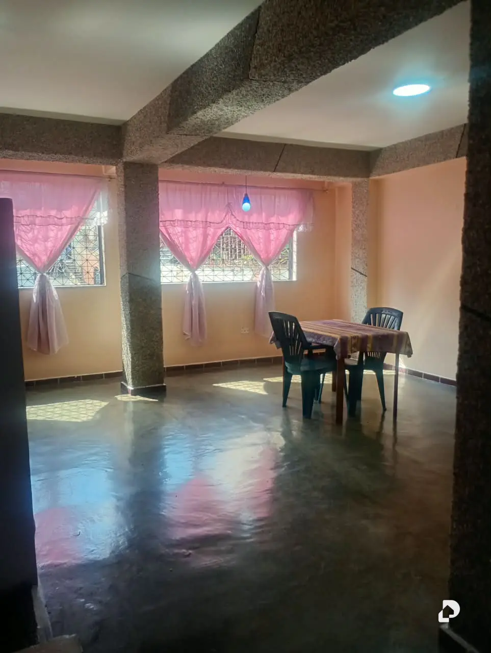 Casa en Ruperto Lugo, Caracas – 27