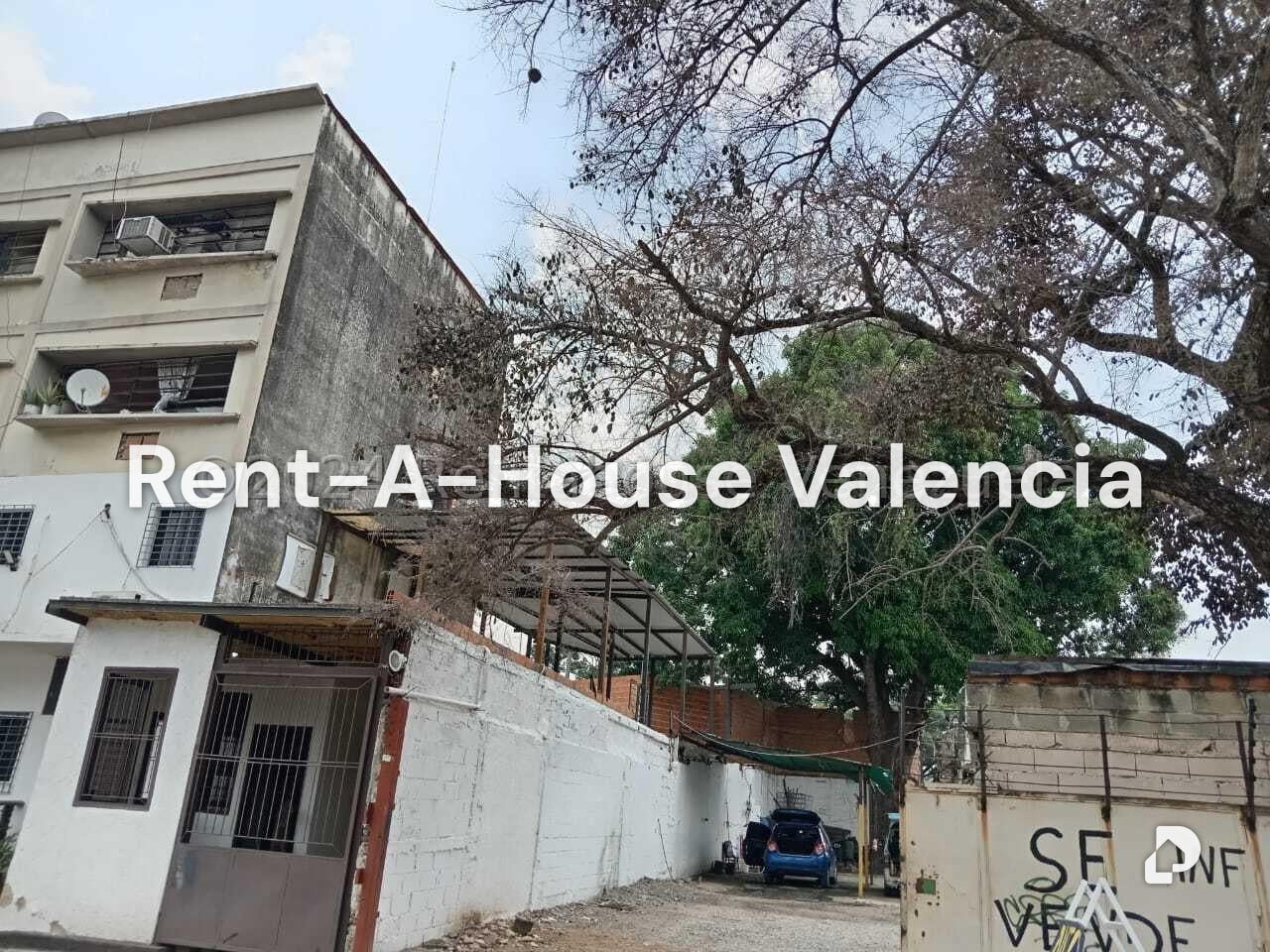 Terreno en Avenida Bolivar Norte, Valencia – 13