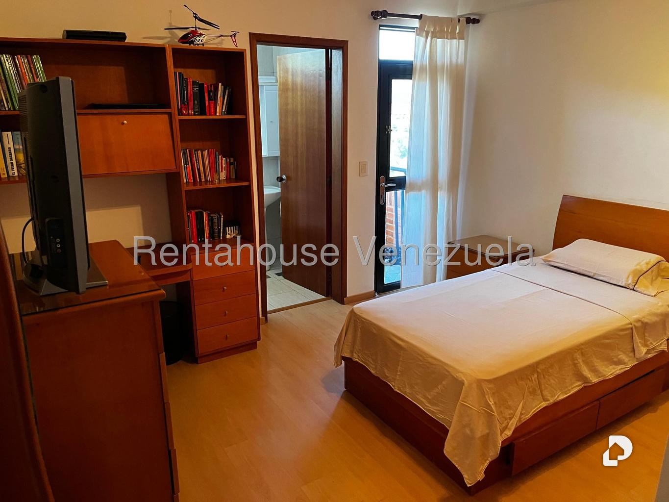 Casa en Alto Hatillo, Caracas – 27