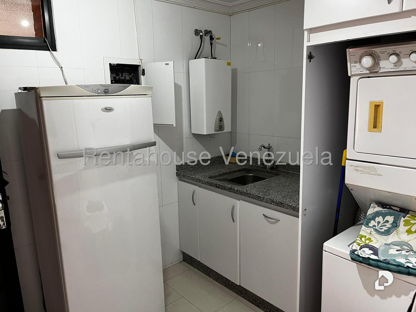 Casa en Alto Hatillo, Caracas – 23
