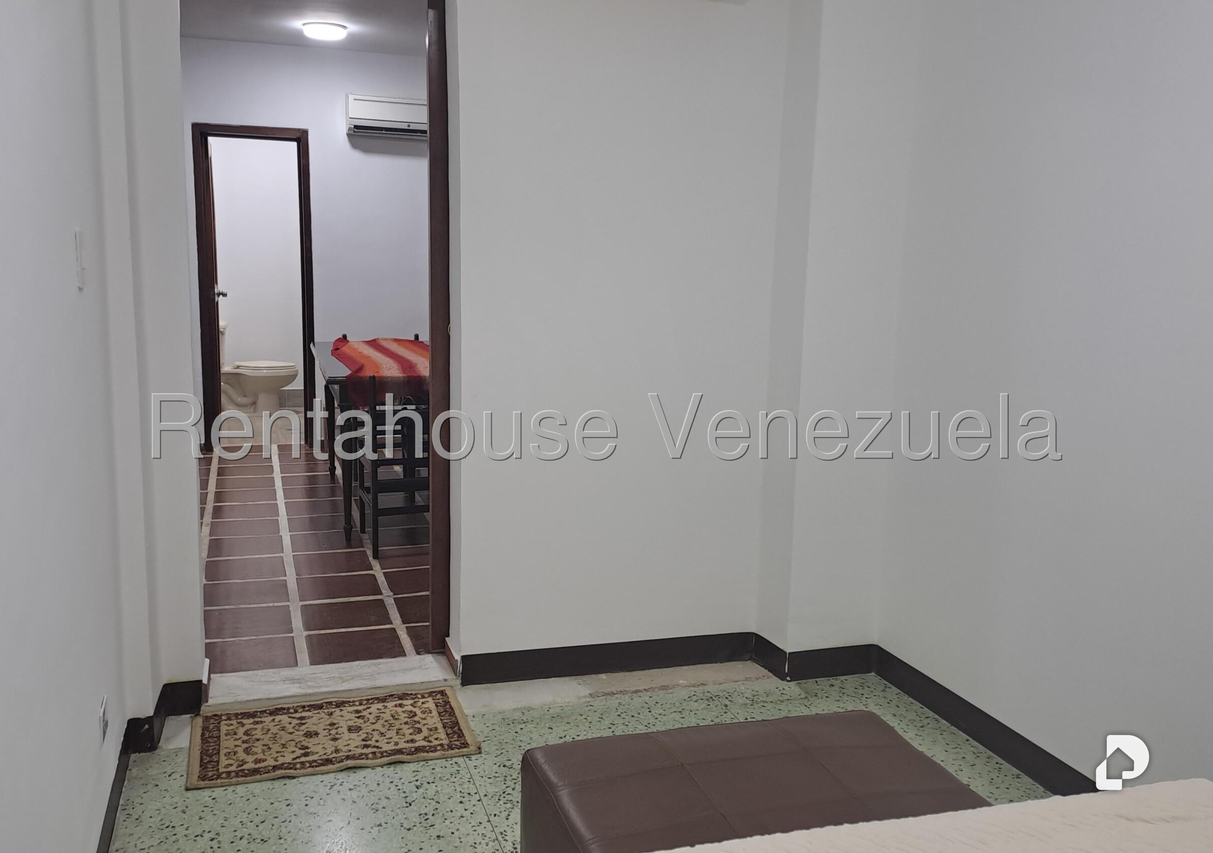 Anexo en Colinas de Vista Alegre, Caracas – 10