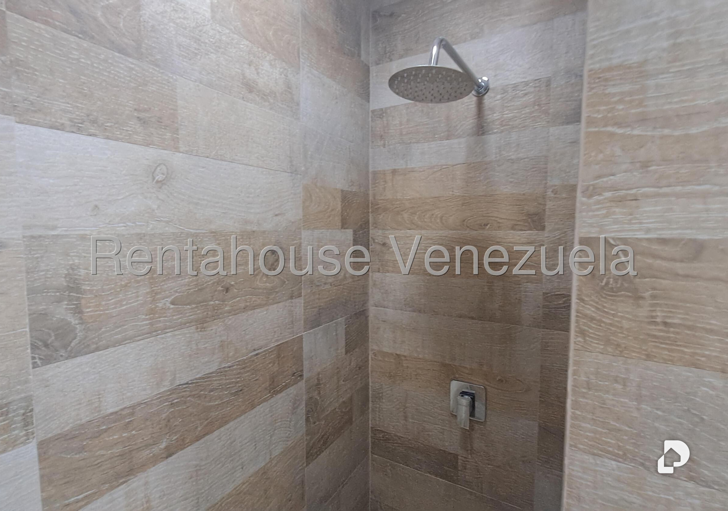 Anexo en Colinas de Vista Alegre, Caracas – 14