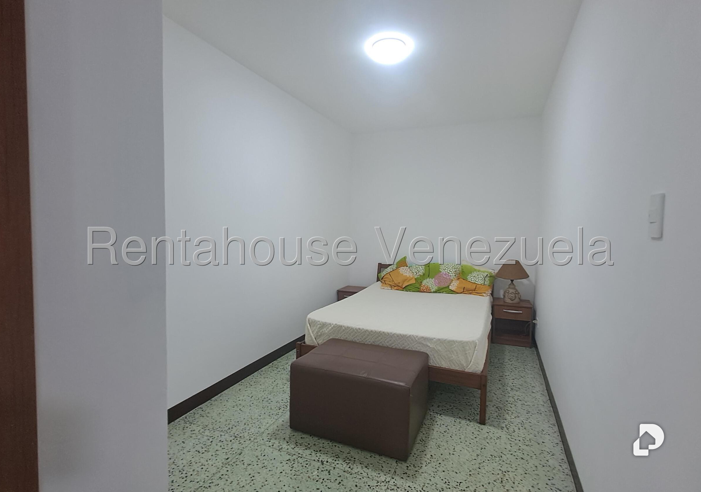 Anexo en Colinas de Vista Alegre, Caracas – 9