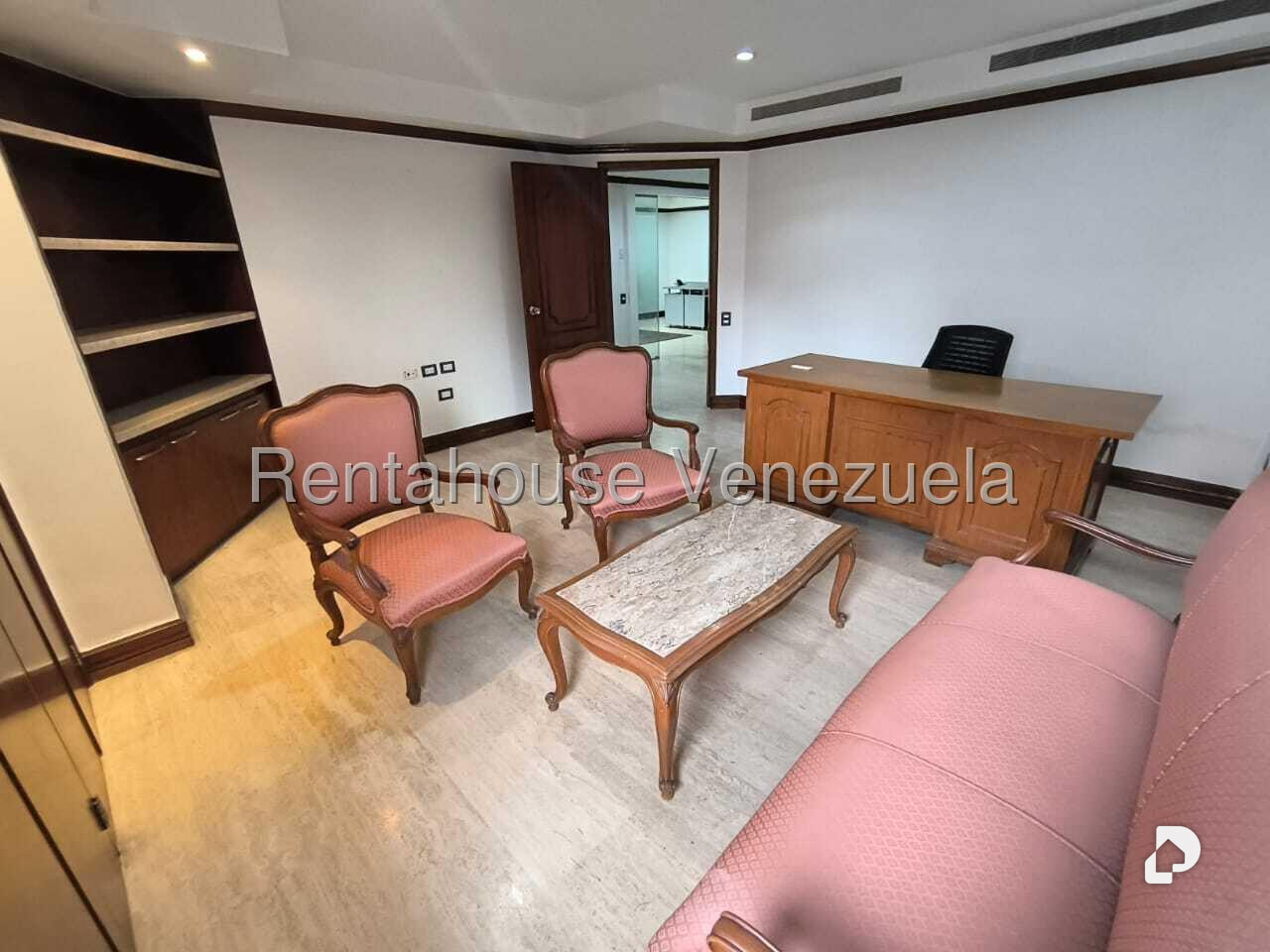 Oficina en El Rosal, Caracas – 17